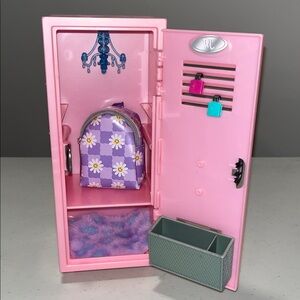 Real Littles Locker & Accessories